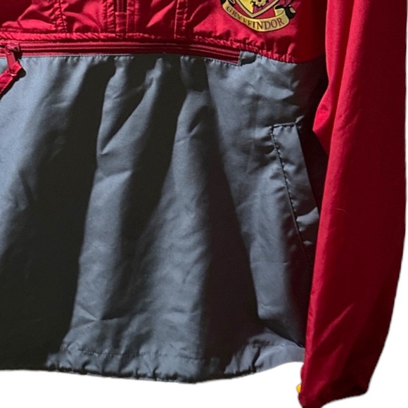 Universal Studios Gryffindor Packable Rain Jacket - Picture 8 of 16